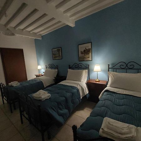 La Convenienza Panzió Uliveto Terme Kültér fotó
