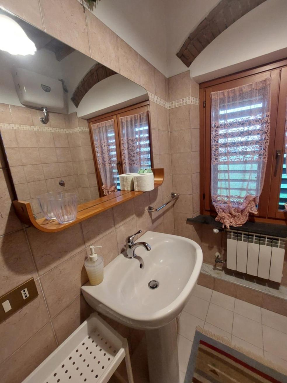 La Convenienza Panzió Uliveto Terme Kültér fotó