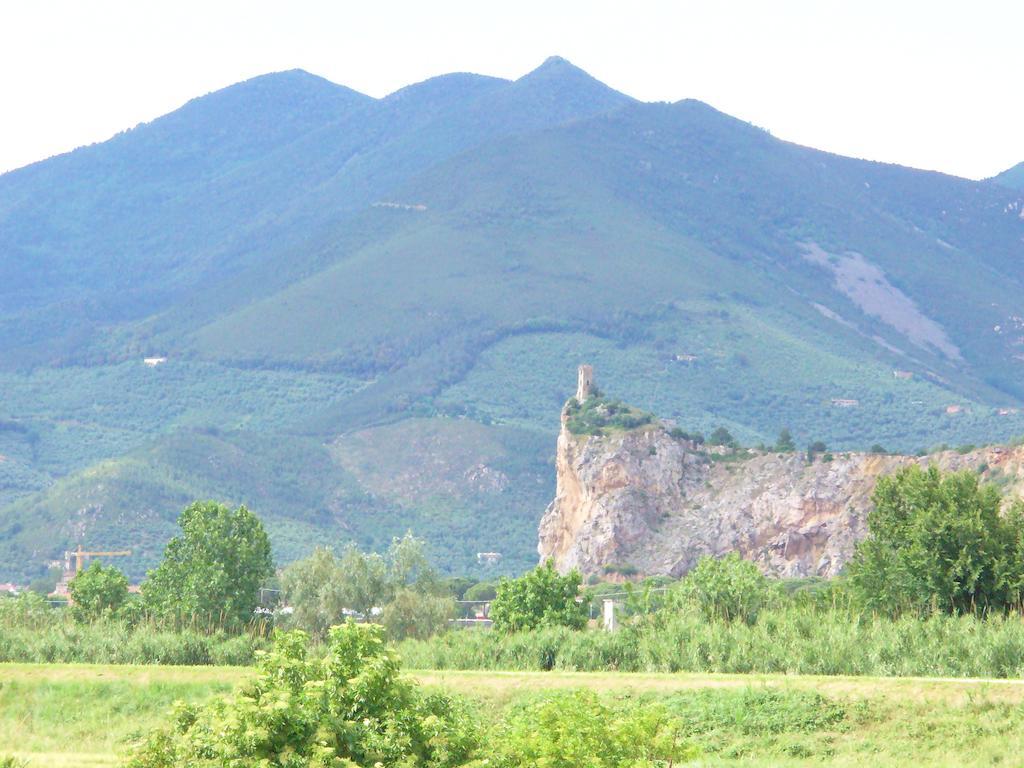 La Convenienza Panzió Uliveto Terme Kültér fotó